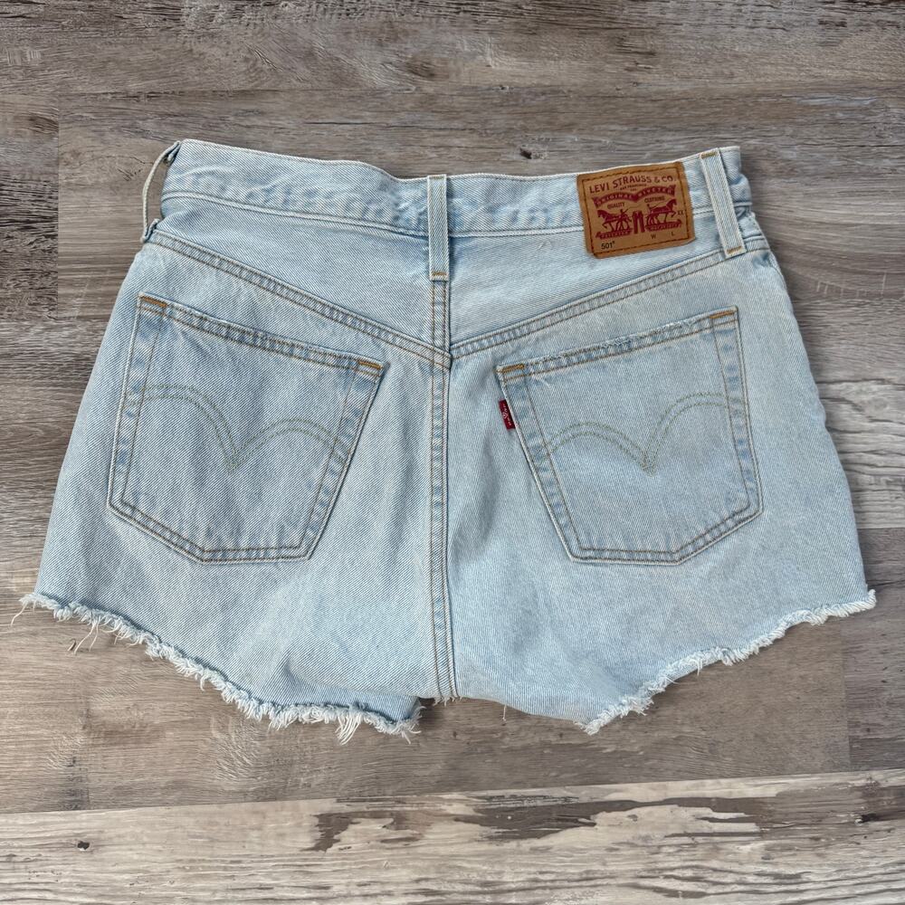 Levi's 501 Light Wash Denim Cutoff Shorts Raw Hem High Rise 90s Beach Y2K 27